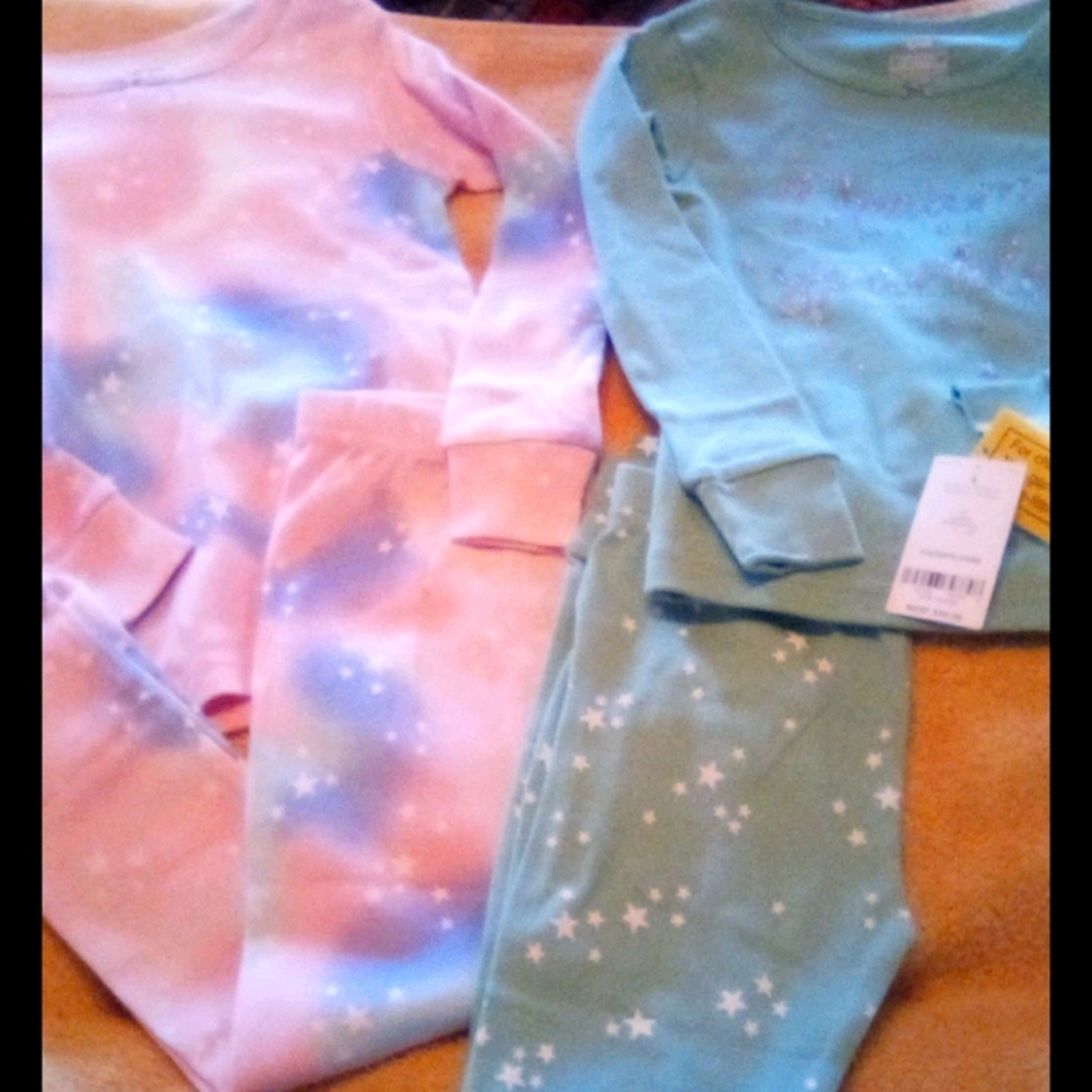 Carter's girls pjs